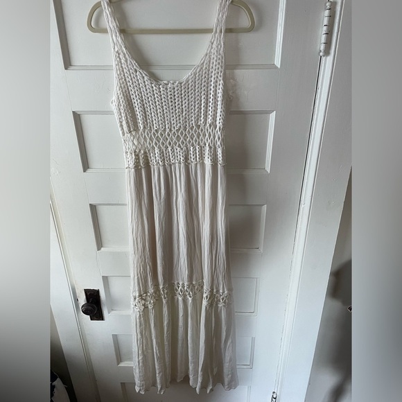 Lovestitch crochet and crepe flowy boho maxi dress size S. Perfect for summer! - Picture 6 of 6